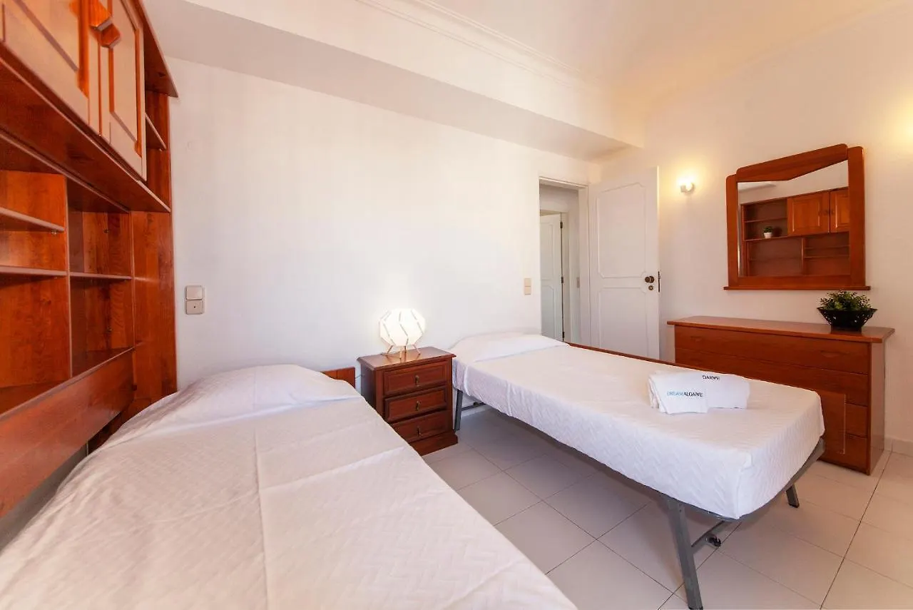 B25 - Candimar Beach Apartment Portimao Portugal